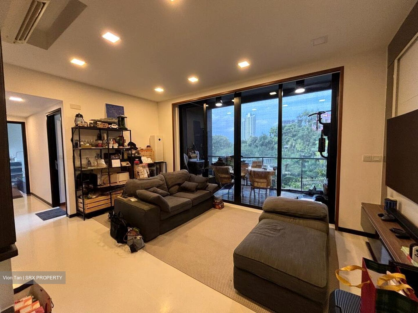 Three 11 (D20), Apartment #559608701